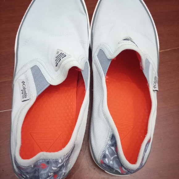 Columbia Women's Light Gray and Orange Slip-On Loafers - Picture 3 of 3